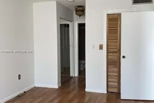 16465 NE 22nd Ave, North Miami Beach, FL 33160 - Photo 11