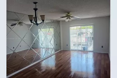 16465 NE 22nd Ave #118, North Miami Beach, FL 33160 - Photo 3