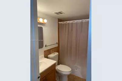 16465 NE 22nd Ave #118, North Miami Beach, FL 33160 - Photo 5