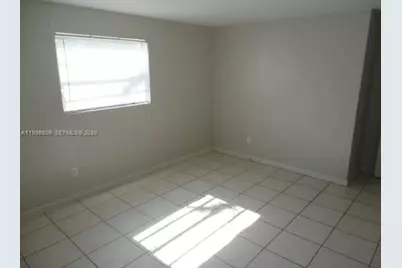 1370 NE 119th St #137015, Miami, FL 33161 - Photo 9