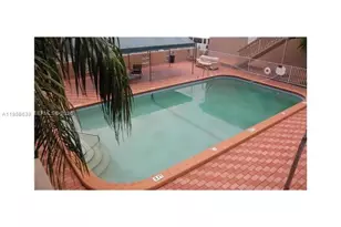 1370 NE 119th St, Miami, FL 33161 - Photo 3