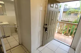 1370 NE 119th St, Miami, FL 33161 - Photo 23