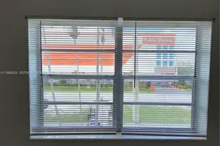 1370 NE 119th St, Miami, FL 33161 - Photo 27