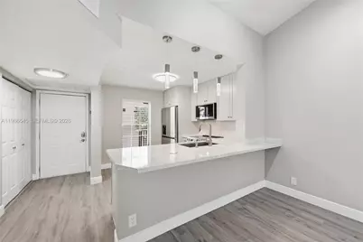 2564 NW 89th Dr #2564, Coral Springs, FL 33065 - Photo 7