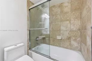 2564 NW 89th Dr, Coral Springs, FL 33065 - Photo 23