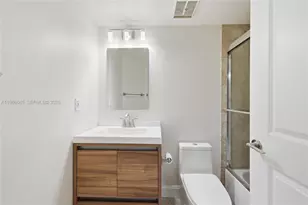 2564 NW 89th Dr, Coral Springs, FL 33065 - Photo 23