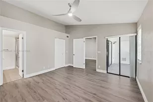 2564 NW 89th Dr, Coral Springs, FL 33065 - Photo 15