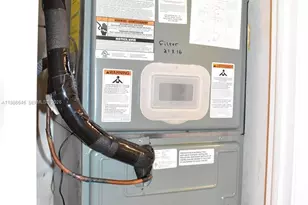 9561 Sunrise Lakes Blvd, Sunrise, FL 33322 - Photo 25