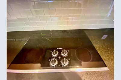 1050 Brickell Ave #2102, Miami, FL 33131 - Photo 17