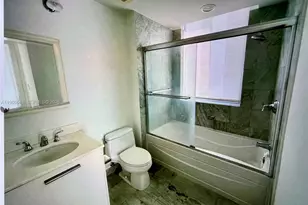 1050 Brickell Ave, Miami, FL 33131 - Photo 19