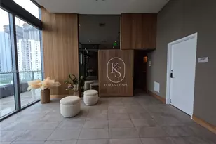 239 SW 9th St, Miami, FL 33130 - Photo 5