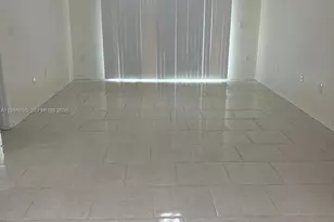 655 SW 111th Way, Pembroke Pines, FL 33025 - Photo 5