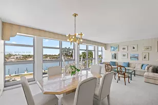 5055 Collins Ave, Miami Beach, FL 33140 - Photo 3