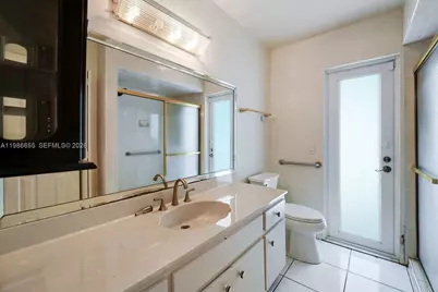 10805 SW 128th Ter, Miami, FL 33176 - Photo 11