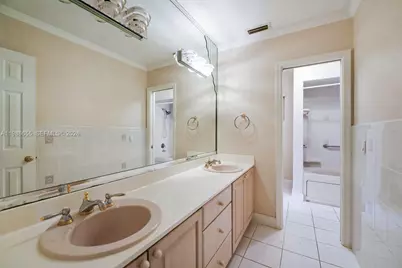 10805 SW 128th Ter, Miami, FL 33176 - Photo 25