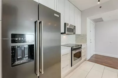 951 Brickell Ave #3607, Miami, FL 33131 - Photo 5