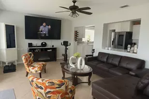 8312 NW 59th St, Tamarac, FL 33321 - Photo 5