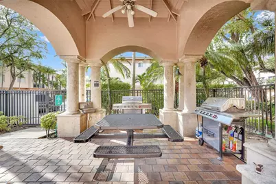 2107 SE 10th Ave #817, Fort Lauderdale, FL 33316 - Photo 23