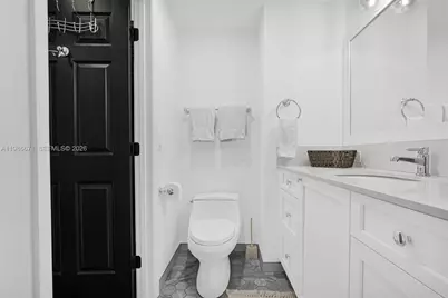 2107 SE 10th Ave #817, Fort Lauderdale, FL 33316 - Photo 15