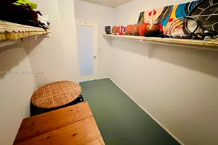 900 Bay Dr, Miami Beach, FL 33141 - Photo 43