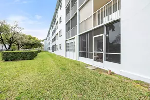 1401 SW 128th Terrace, Pembroke Pines, FL 33027 - Photo 27