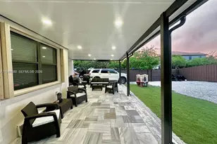 11497 SW 242nd St, Homestead, FL 33032 - Photo 7