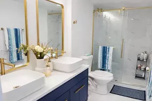 671 NE 195th St, Miami, FL 33179 - Photo 11