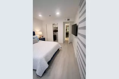 671 NE 195th St #219-E, Miami, FL 33179 - Photo 7