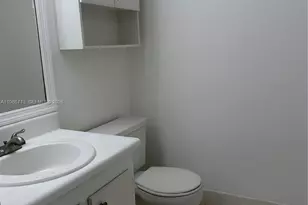 13355 SW 9th Ct, Pembroke Pines, FL 33027 - Photo 9