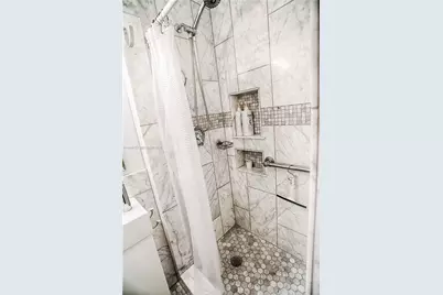 57 NE 24th St #Cottage, Wilton Manors, FL 33305 - Photo 9