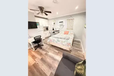 57 NE 24th St #Cottage, Wilton Manors, FL 33305 - Photo 5