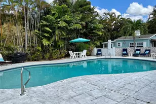 57 NE 24th St, Wilton Manors, FL 33305 - Photo 1