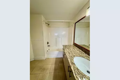 9731 Fontainebleau Blvd #F306, Miami, FL 33172 - Photo 29