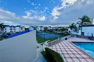 9731 Fontainebleau Blvd, Miami, FL 33172 - Photo 49