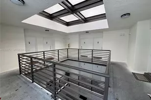 9731 Fontainebleau Blvd, Miami, FL 33172 - Photo 25