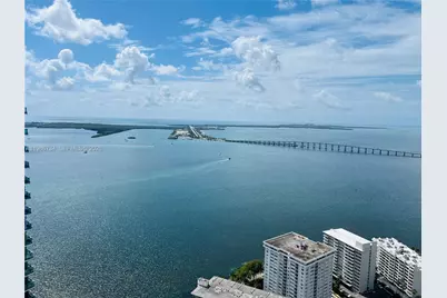 1300 Brickell Bay Dr #1606, Miami, FL 33131 - Photo 25