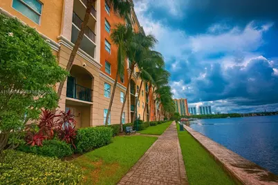 17150 N Bay Rd #2122, Sunny Isles Beach, FL 33160 - Photo 1