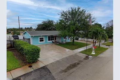 2810 NE 11th Ter, Pompano Beach, FL 33064 - Photo 23