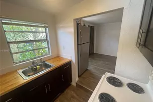 5738 Garfield St, Hollywood, FL 33021 - Photo 11