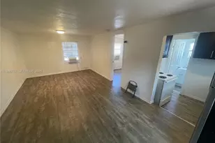 5738 Garfield St, Hollywood, FL 33021 - Photo 5