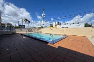 1051 SW 1st St, Miami, FL 33130 - Photo 9