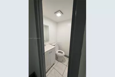 330 NW 171st St, North Miami Beach, FL 33169 - Photo 25