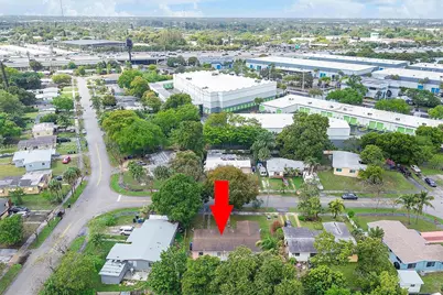 1804 NW 18th Ct, Fort Lauderdale, FL 33311 - Photo 7