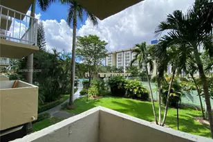 4550 NW 9th St, Miami, FL 33126 - Photo 17