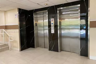 4550 NW 9th St, Miami, FL 33126 - Photo 21