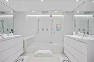 2301 Collins Ave, Miami Beach, FL 33139 - Photo 9