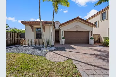 15404 SW 175th St, Miami, FL 33187 - Photo 3