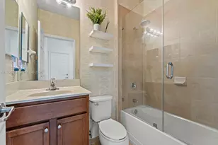 15404 SW 175th St, Miami, FL 33187 - Photo 5