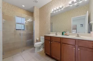 15404 SW 175th St, Miami, FL 33187 - Photo 19