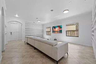 15404 SW 175th St, Miami, FL 33187 - Photo 7